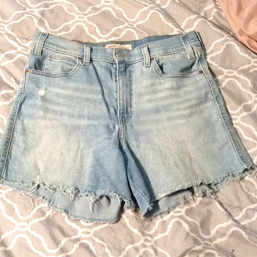 Woman's Jean shorts